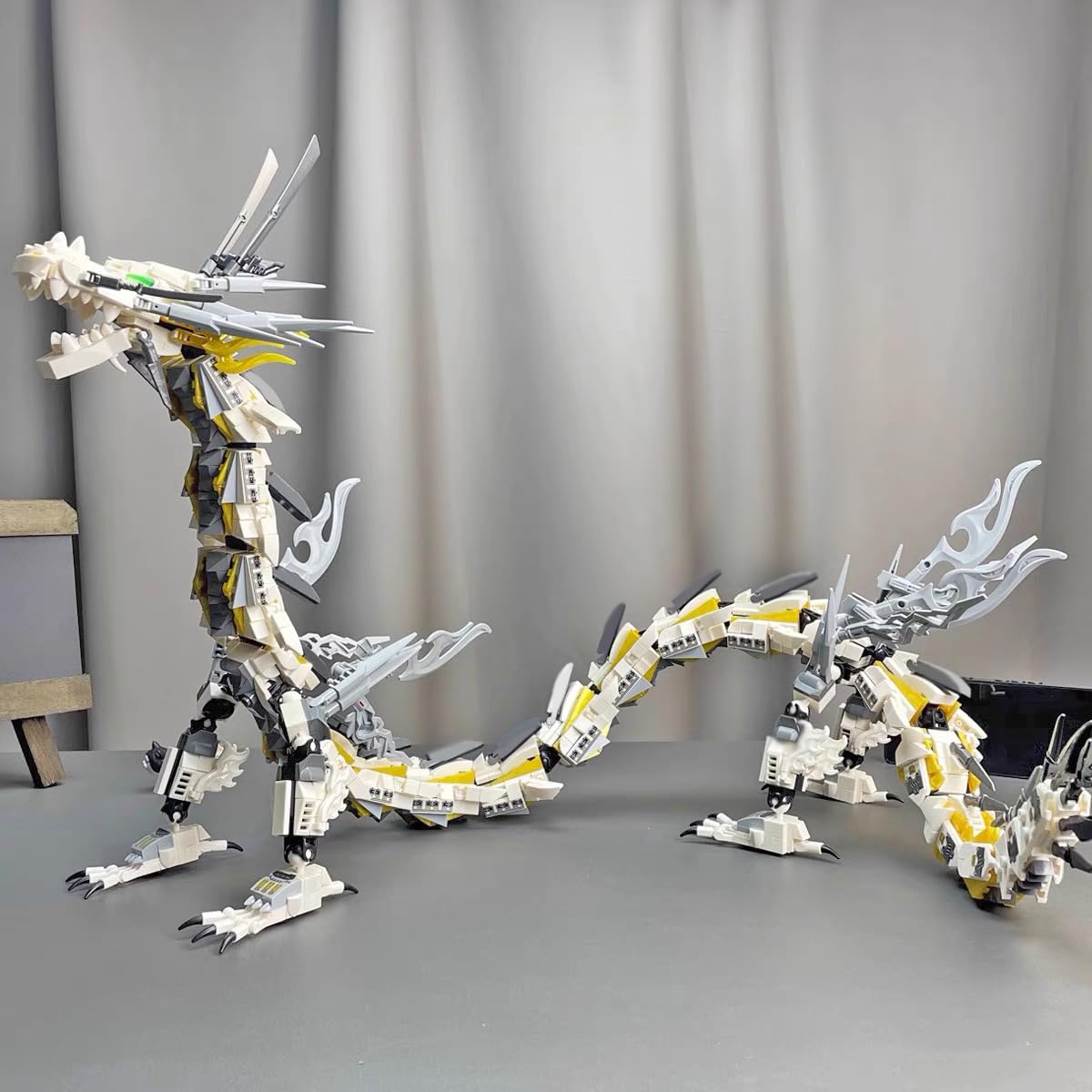 HONLANCH Dragon Series White Mechanical Building Blocks Set - 1485 Pieces, Large Plastic Toy for Kids and Adults (Model 8093)
