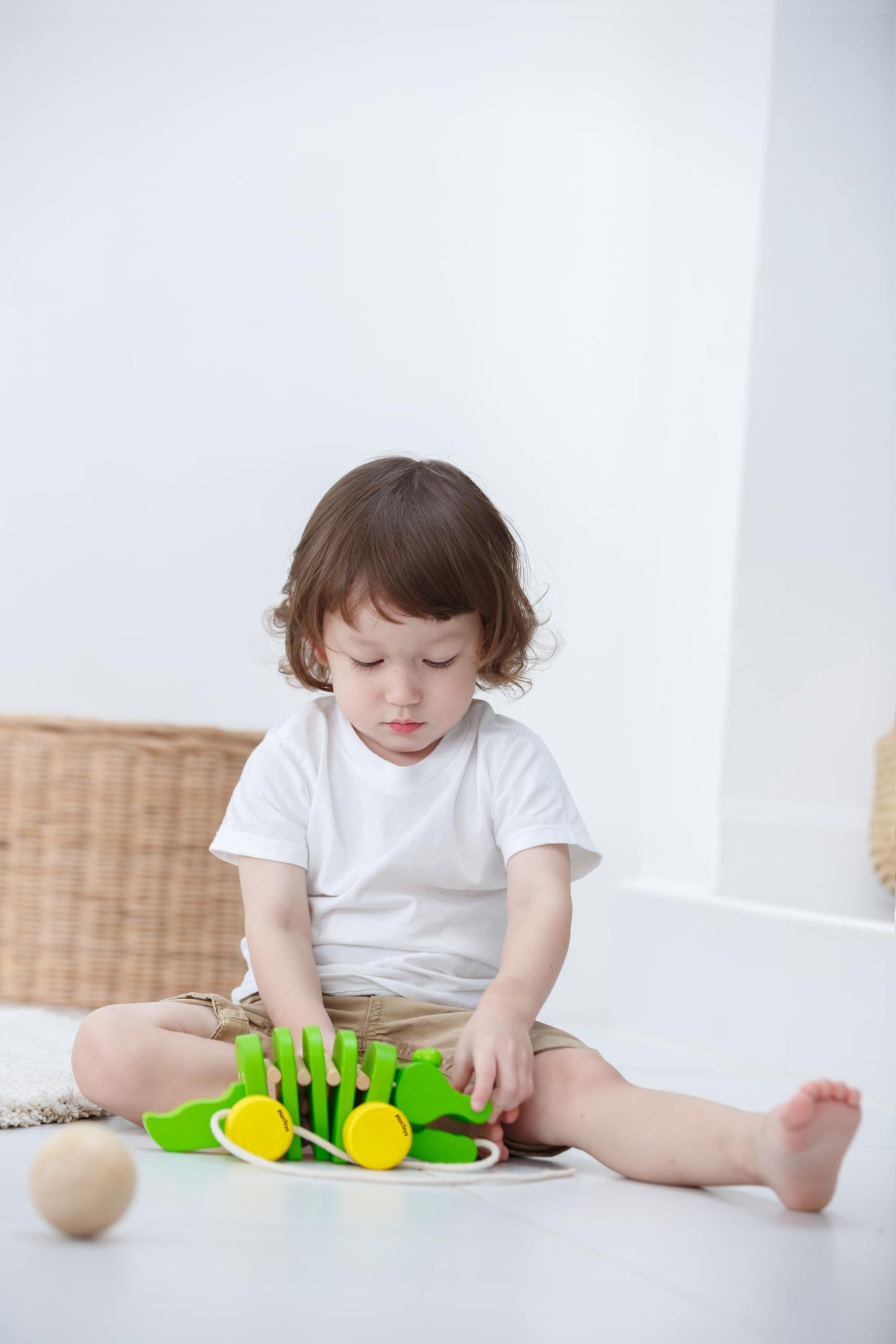 Plantoys Pull-Along Musical Bear (5271)