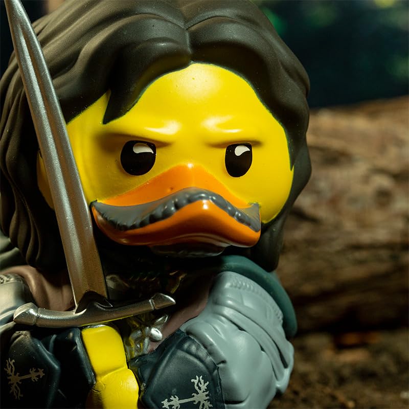 Tubbz Boxed Edition: Lord Of The Rings - Aragorn Cosplaying Rubber Duck Vinyl Figure