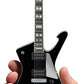 Axe Heaven Kiss-3 Kiss Iceman/Kiss Logo Guitar 2M K01 5008