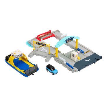 Matchbox HMH29 Ferry Port Set, Multi-Coloured, Small Plastic Toy for Kids 3+, Detachable Wheeled Ferry and Land Rover Activation