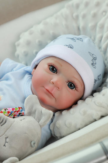 Scom Lifelike Reborn Baby Dolls-17 Inch Felicia Real Life Baby Dolls With Soft Cloth Body, Newborn Baby Dolls With Gift Box For