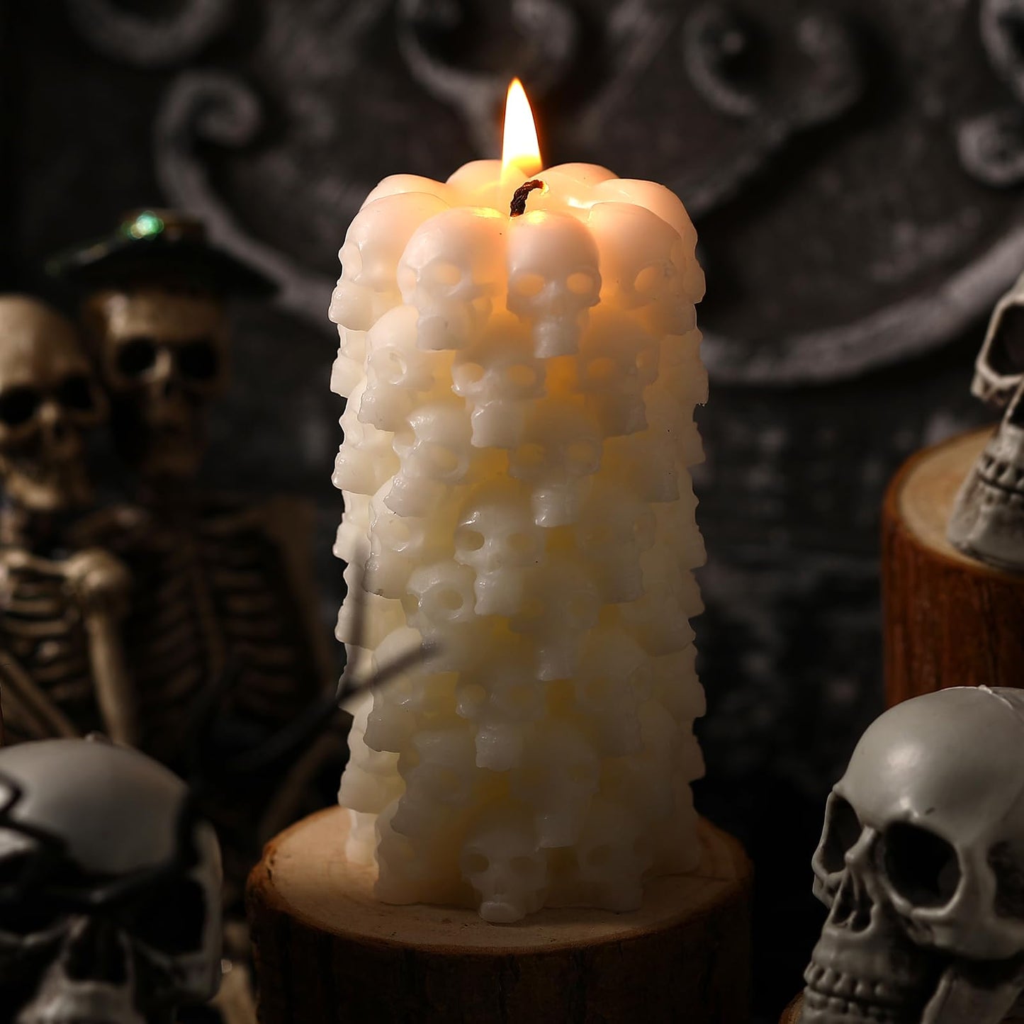 Nuanchu Halloween Large Figure Image Candle Spooky Candle Holder Skeleton Candle Soy Wax Candles Home Decor for Halloween Birthd