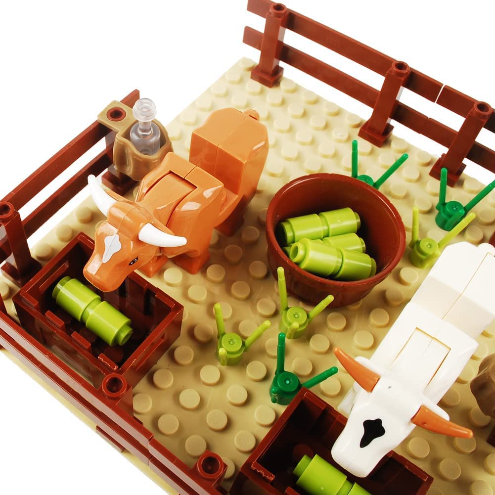 Baenrcy 4Pcs Cow Animal Building Blocks Animal Building Bricks Kit Diy Building Set Compatible All Major Brands (Cow)