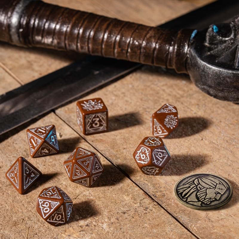 Q-Workshop The Witcher Dice Set. Geralt - Roach's Companion