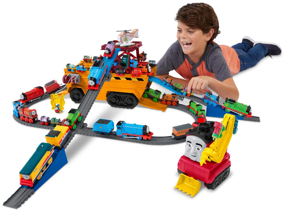 Thomas & Friends Super Cruiser 2-in-1 Track Set with TrackMaster & MINIS, Large, Multi Color, Model GDV38, Wooden Material