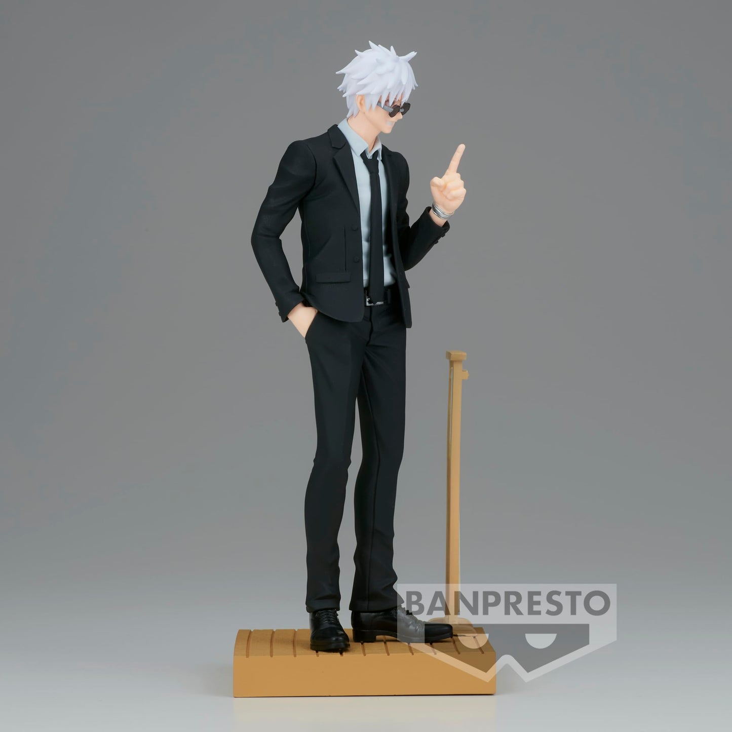 Banpresto - Jujutsu Kaisen - Satoru Gojo (Suit Ver.), Bandai Spirits Diorama Figure