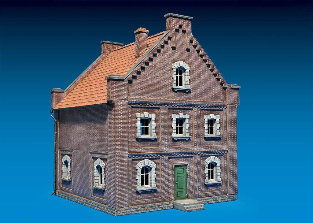 Miniart 1:72 Scale City Building Kit (Multi-Colour)