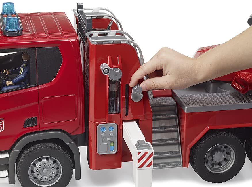 Bruder - SCANIA Super 560R Fire engine w water pump and L&S module (Replaces 03590)