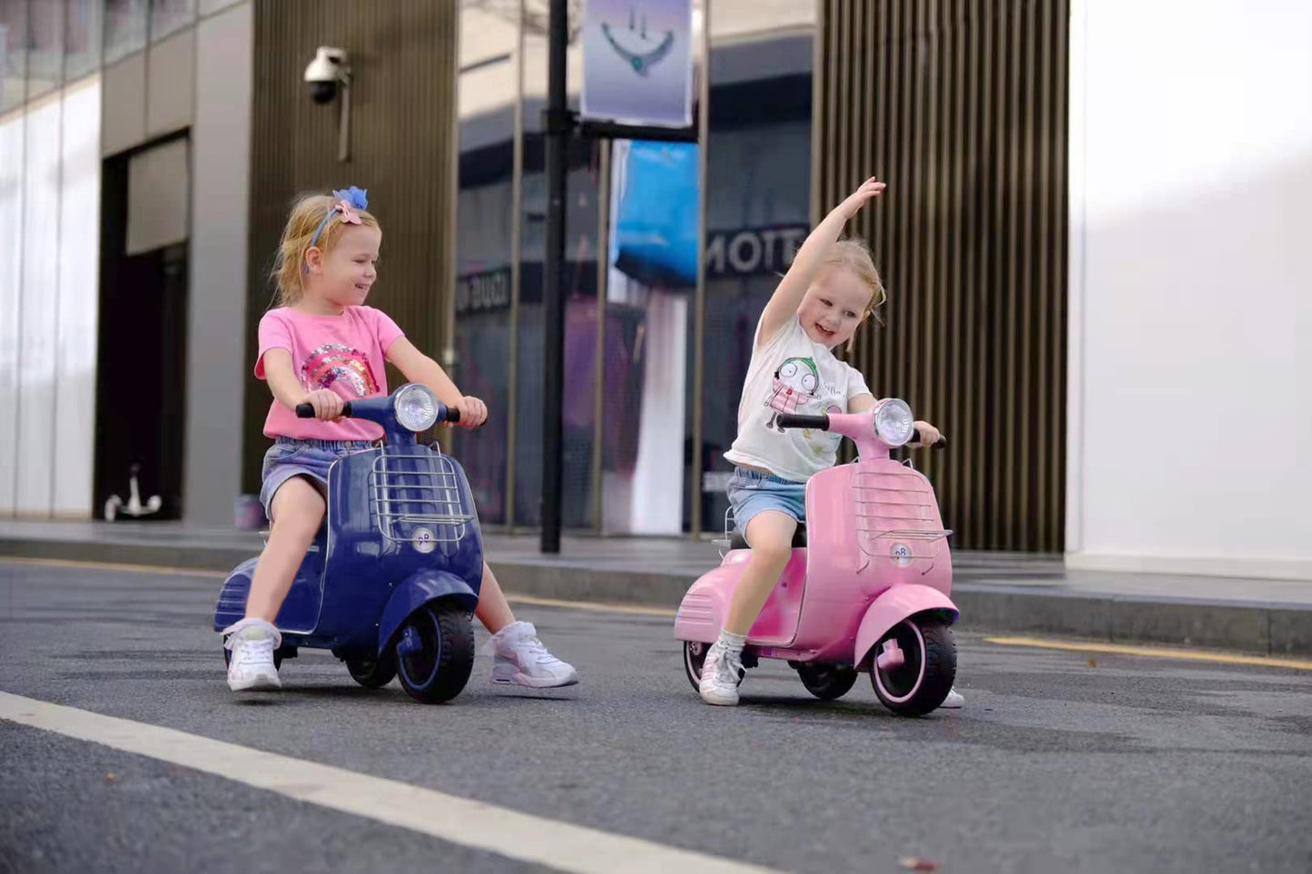 Mestari Kids Ride On Motorcycle 3 Wheels Stable Bike Electric Tricycle Toy Slow Start Forward/Reverse Led Mp3 Horn Music Foot Dr