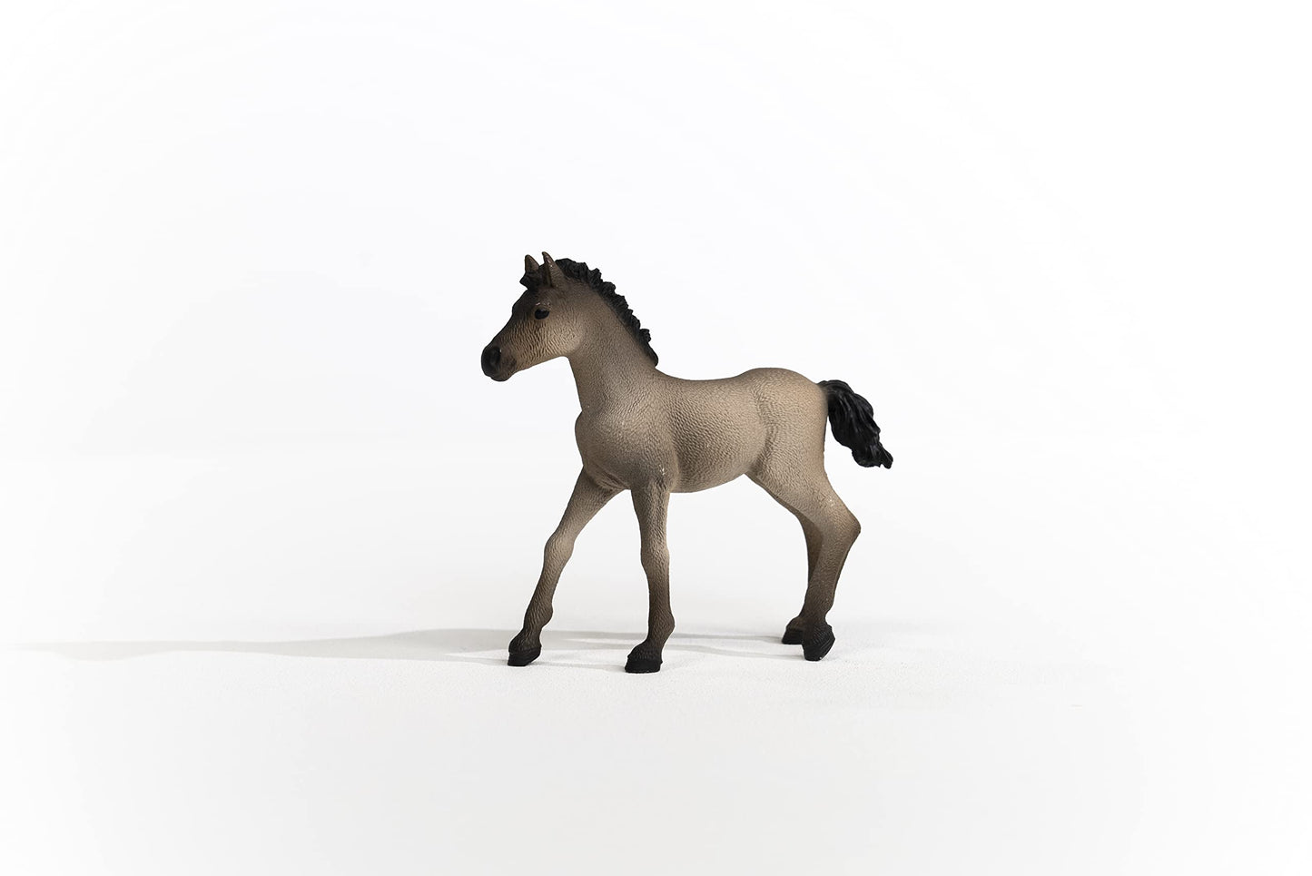 Schleich Horse Club Horses 2022, Realistic Horse Toys For Girls And Boys, Criollo Definitivo Foal Baby Horse Figurine, Ages 5+
