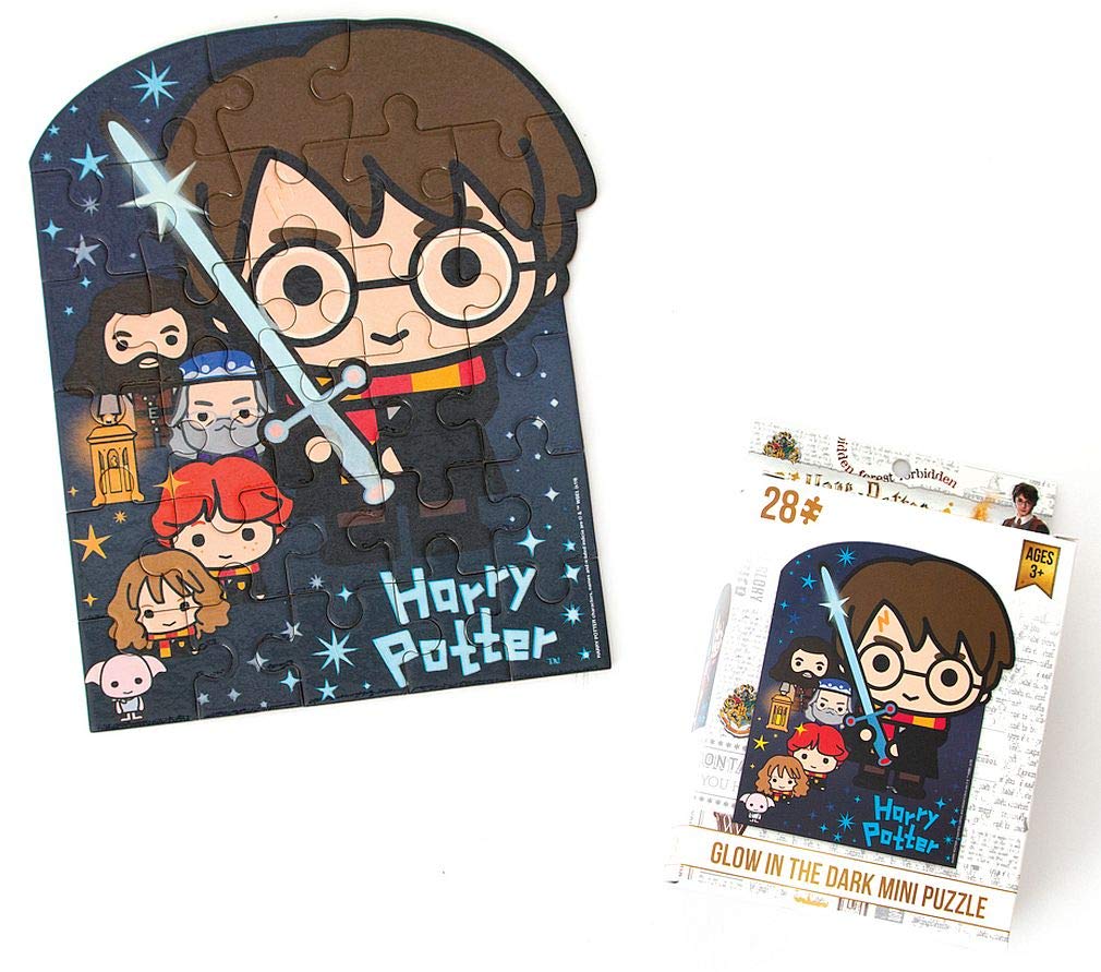 Playhouse Glow In The Dark Harry Potter Chibi 28-Piece Die-Cut Shaped Mini Puzzle For Kids