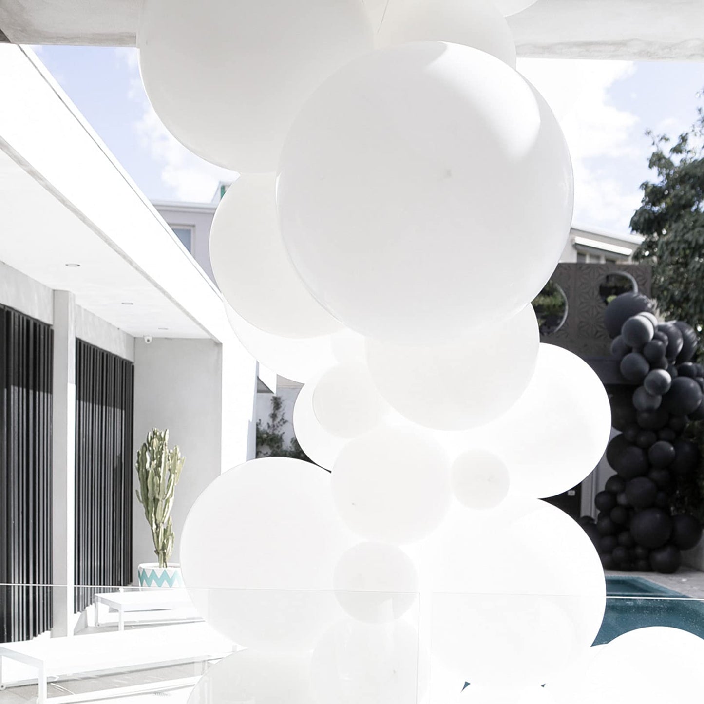 24 Inch Large Round White Balloons 10 Pack Thick Big Jumbo Latex Balloons Giant Oversized Balloon For Wedding Anniversary Birthd