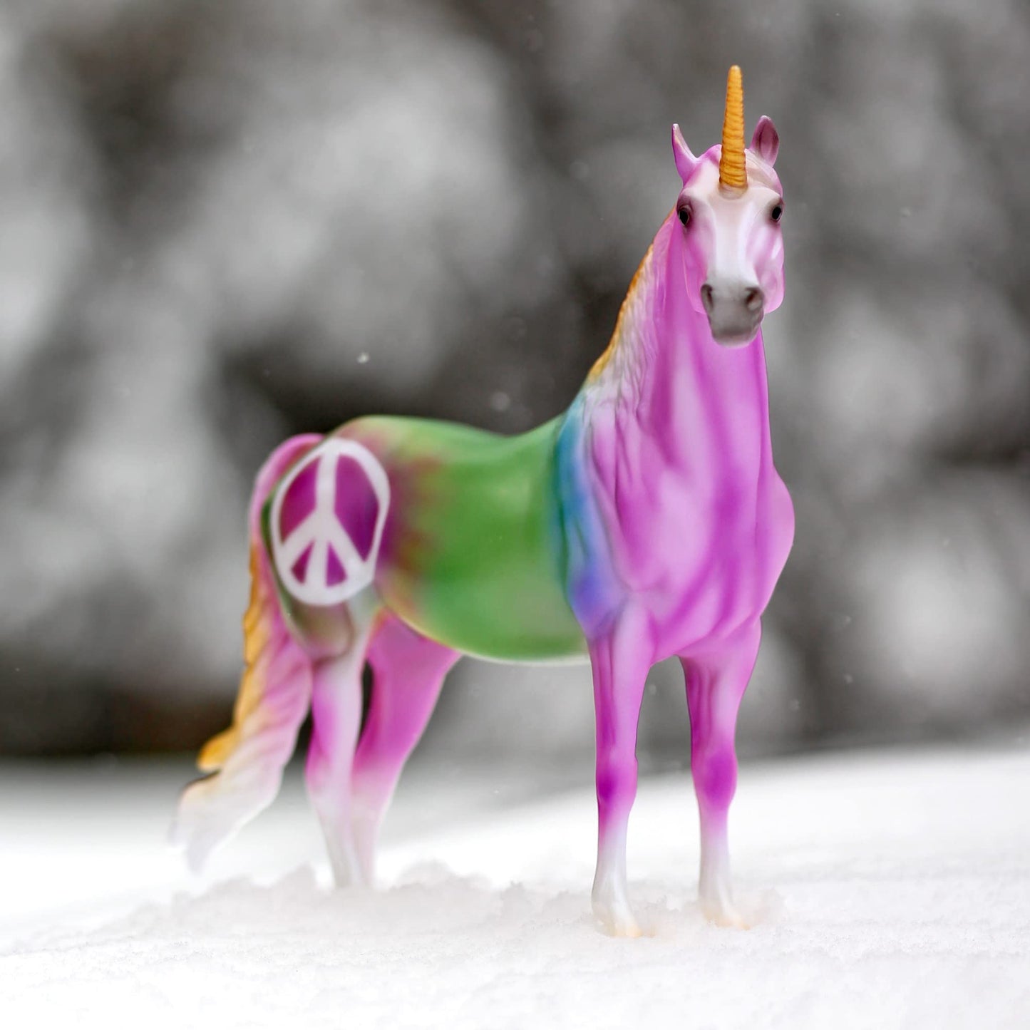Breyer Freedom Series 1:12 Scale Model Horse | Keep The Peace