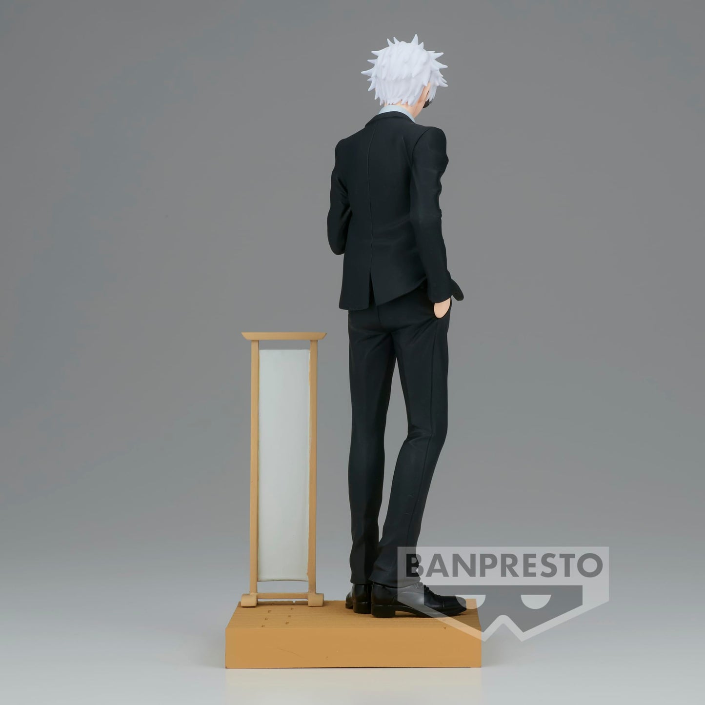 Banpresto - Jujutsu Kaisen - Satoru Gojo (Suit Ver.), Bandai Spirits Diorama Figure