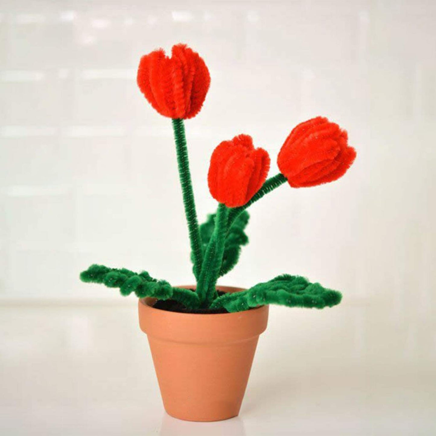 Waycreat 400 Pieces Pipe Cleaners Red Chenille Stem for DIY Art Craft Decorations (6mm x 12 Inch)