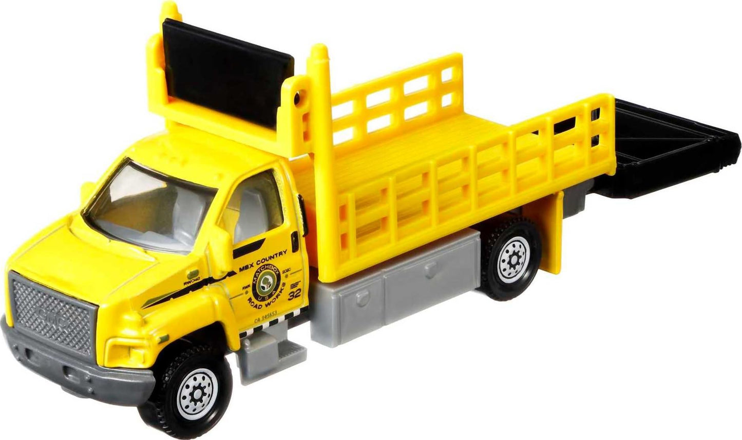 Matchbox Working Rigs 4-Pack Toy Construction Trucks, Plastic, Multi, Model HCC07, Moving Parts, Styles May Vary