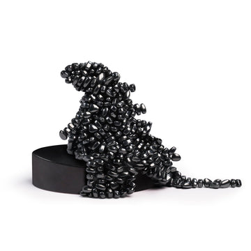 Likee Easy-Shape Ferrite Putty Magnetic Fidget Toys For Men Women Adult Stress Relief, Include Strong Magnet Base & 500+ Black Pebbles, Captivating Desk Decoration Thoughtful Colleague Gifts (Black)