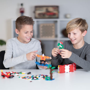 Plus Plus - Open Play Set - 600 Piece - Basic Color Mix, Construction Building Stem Toy, Interlocking Mini Puzzle Blocks For Kid