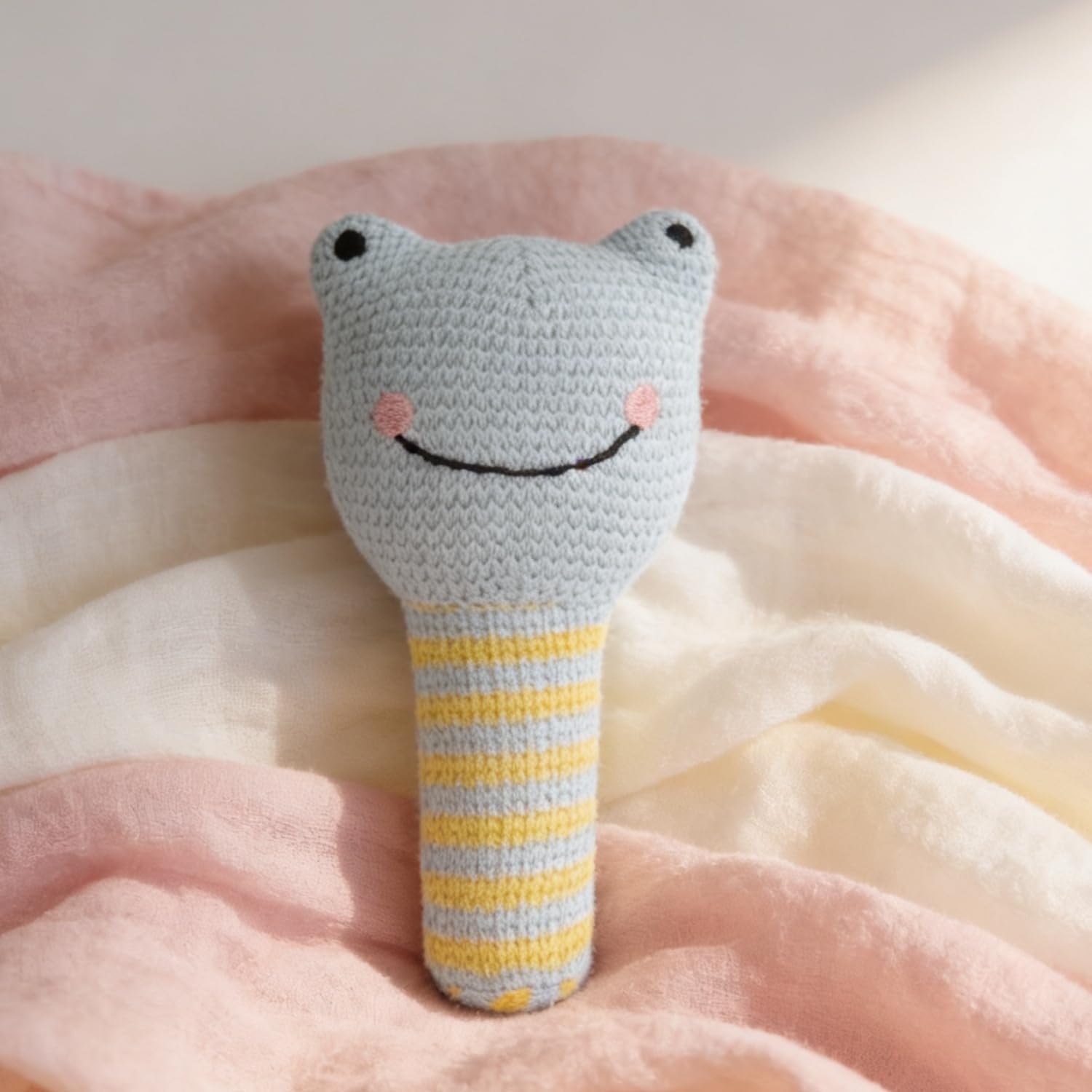 Haus & Kinder Froggy Baby Rattle Soft Toy For Newborn Baby, 100% Cotton Knitted Animal Hand Rattle, Sensory Toy For Infants & To