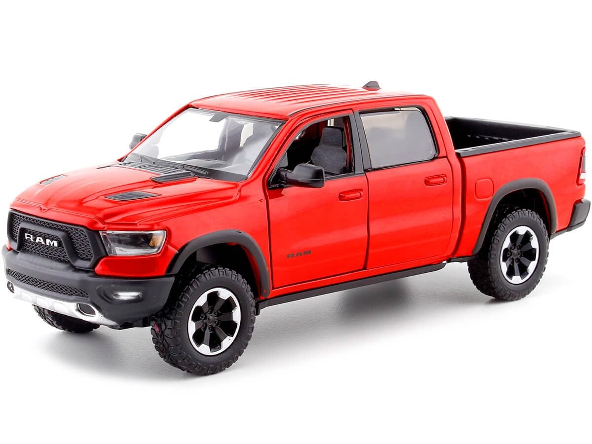 Motormax Dodge Ram 1500 Crew Cab Rebel Red 2019 1/24