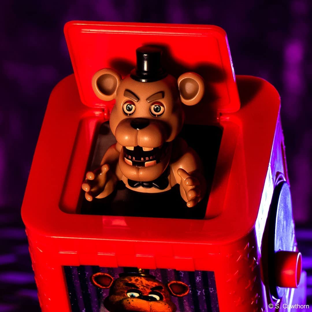 Funko Five Nights at Freddy's Scare-in-The-Box Game, Standard Size, Multicolor, Model 65393, Plastic Material