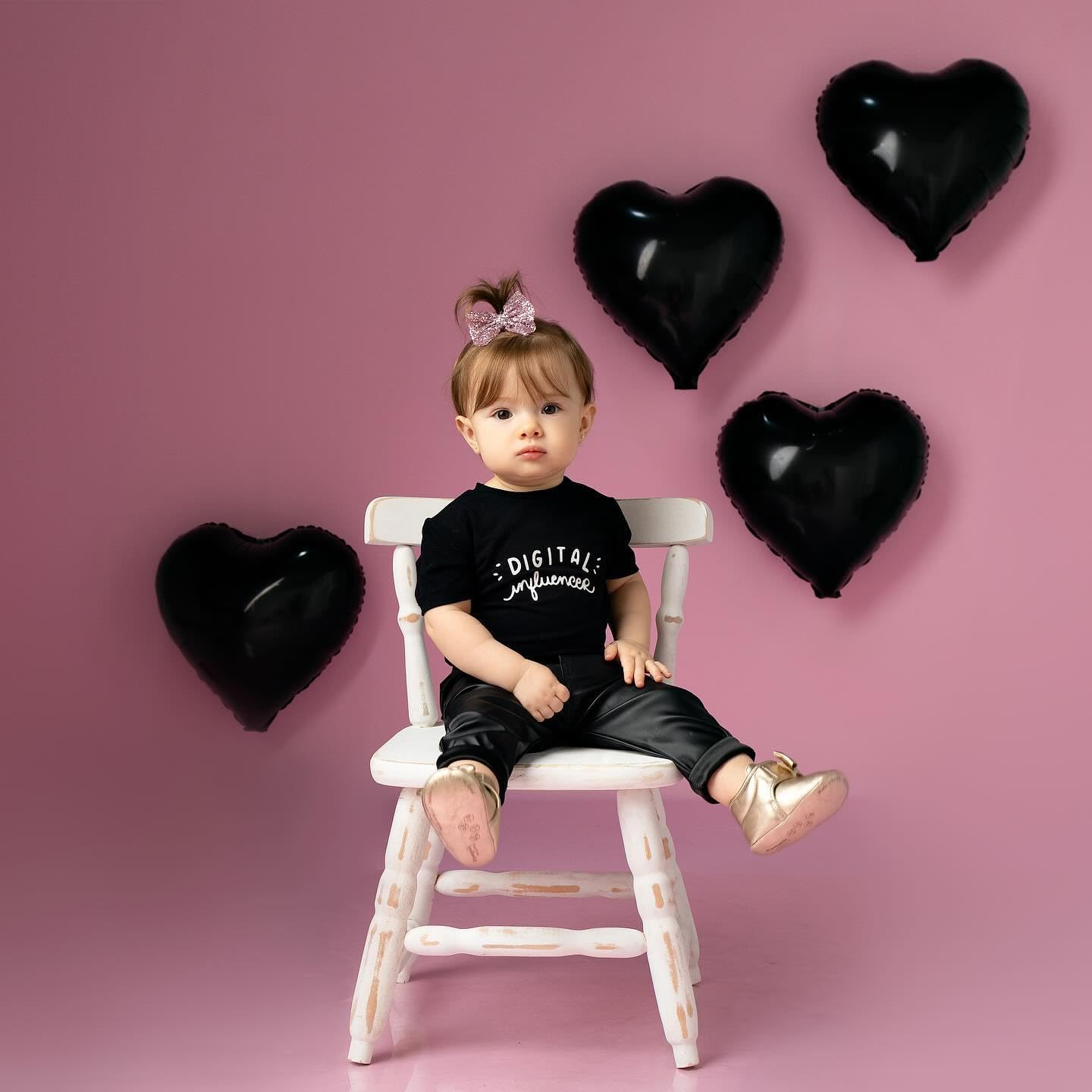 GRESATEK Black Heart Balloons - 10 Pcs 18-Inch Foil Mylar Balloons for Valentine's, Engagement, Birthday, and Wedding Decorations