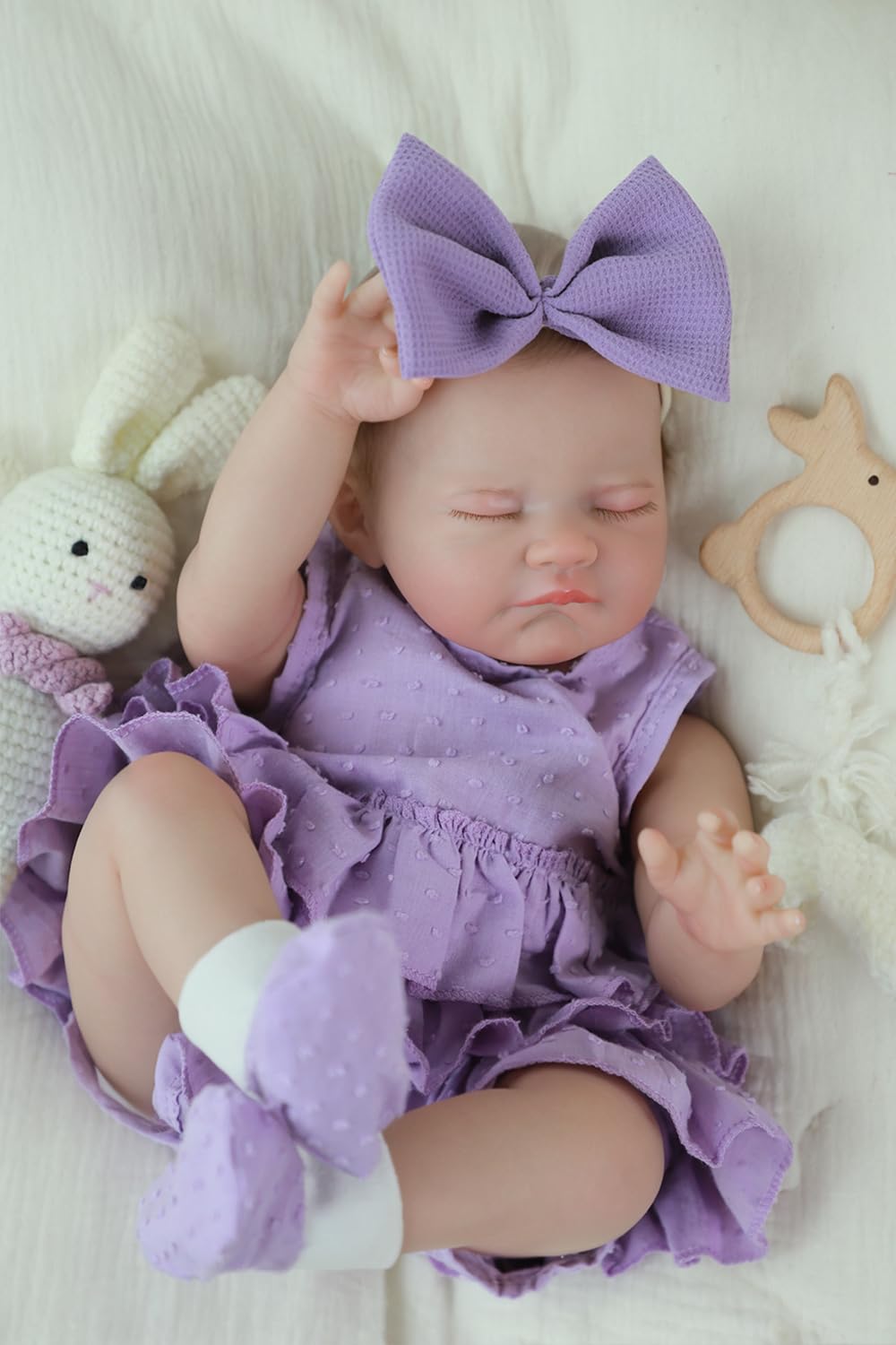 Wooroy Realistic Reborn Baby Dolls Girl - 20 Inch Lifelike Newborn Doll Real Life Weighted Soft Cloth Body With Gift Box Accesso