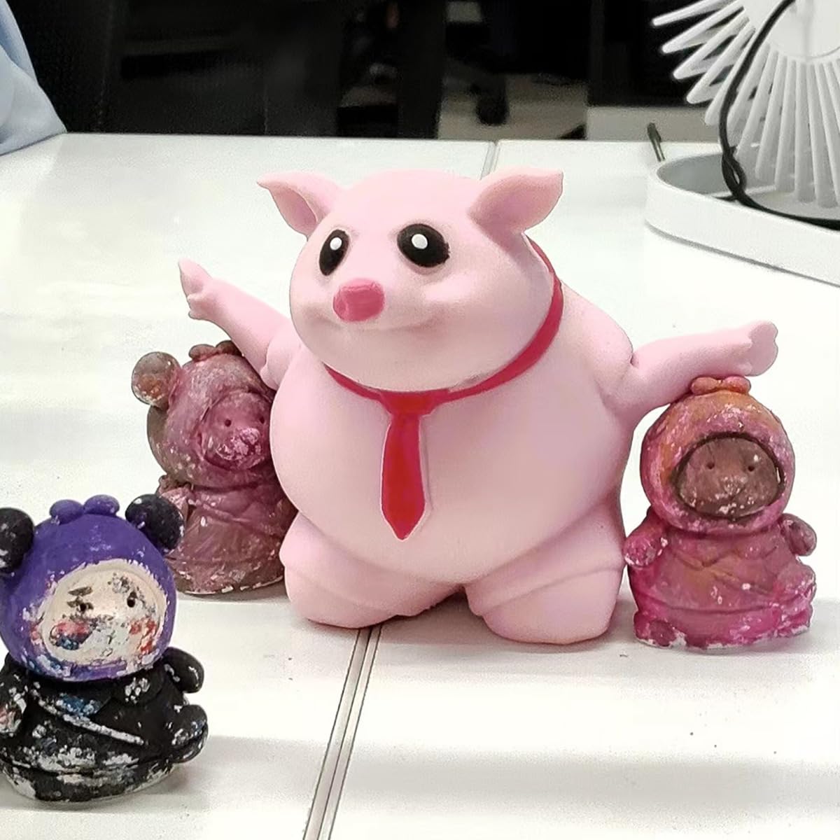 Ahycs Squishy Pig Toys - Pink Pig Squishy Toy For Kids Adults, Novelty Pig Squeeze Toys, Funny Tiktok Pig Sensory Stress Toy For