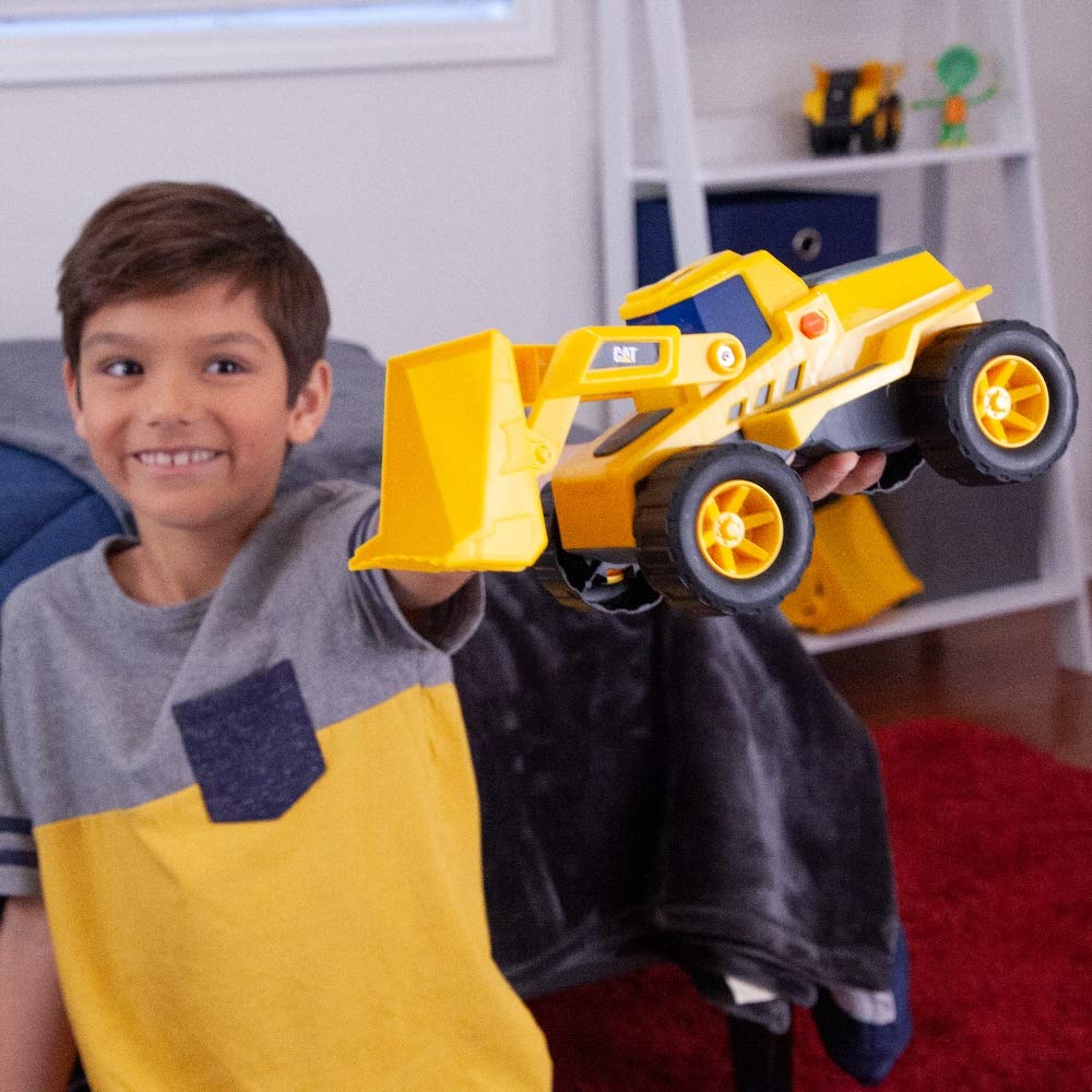 CAT Construction Toys, CAT Construction Future Force Wheel Loader Toy, with Lights and Sounds, Ages 3 and Up
