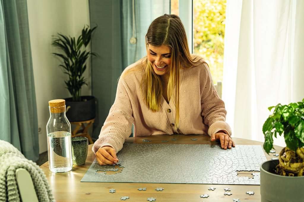 Ravensburger 654 Piece Jigsaw Puzzle - Unique Softclick Technology, 27 x 20 inches, Pink, Model 15964