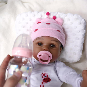 Charex Reborn Baby Dolls Black Girl, 22 Inches Realistic Baby Dolls That Look Real, Lifelike Vinyl African American Newborn Baby Doll Lucy With Weighted Cloth Body, Birthday Gift Toy For Kids Age 3+