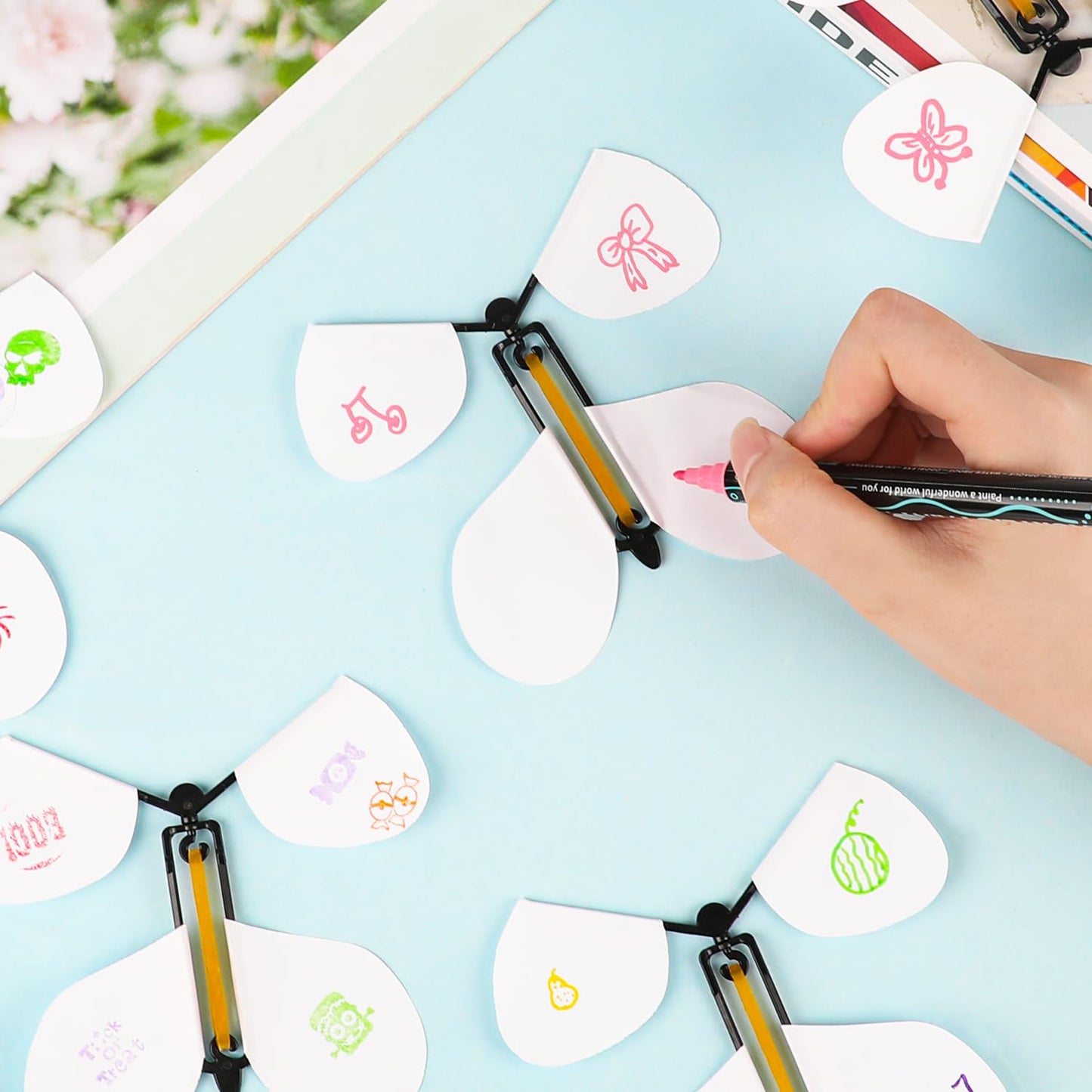 Lomimos 20Pcs Flying Butterfly, White Magic Wind Up Butterfly Toy Diy Butterfly Wings For Children Surprise Wedding Birthday Par
