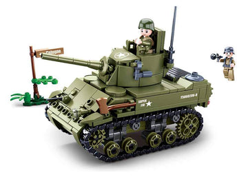 Sluban WWII M38-B0856 Light Tank Model, Medium Size, Plastic, Multi-Color