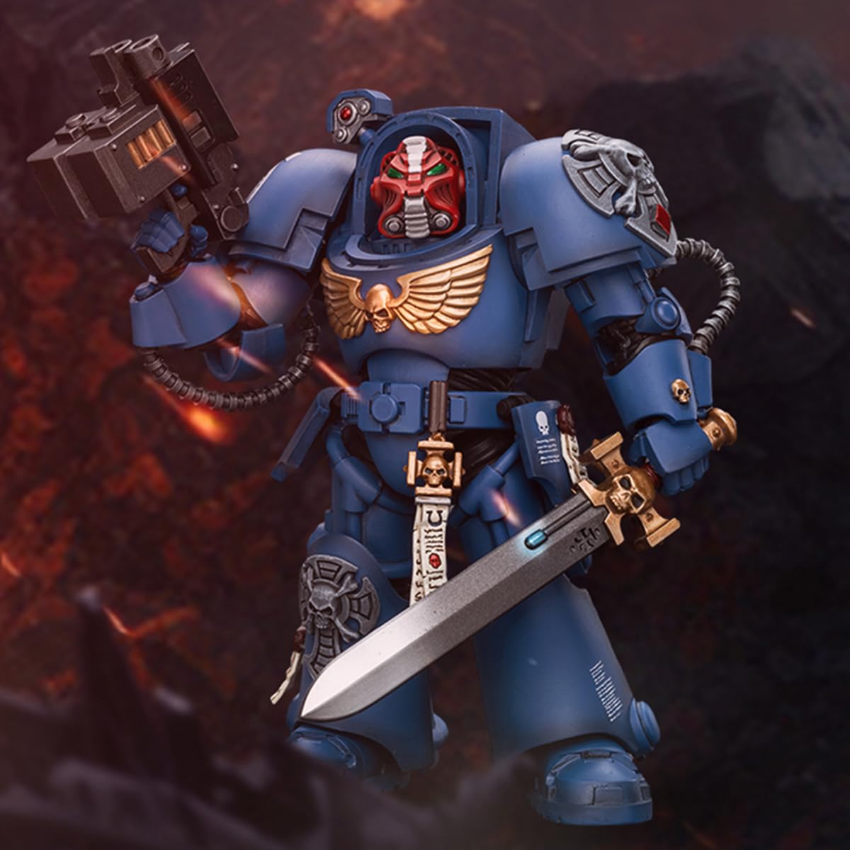 JOYTOY Warhammer 40,000 1/18 Action Figure Ultramarines Terminator Sergeant - Power Sword & Teleport Homer Model JT9923