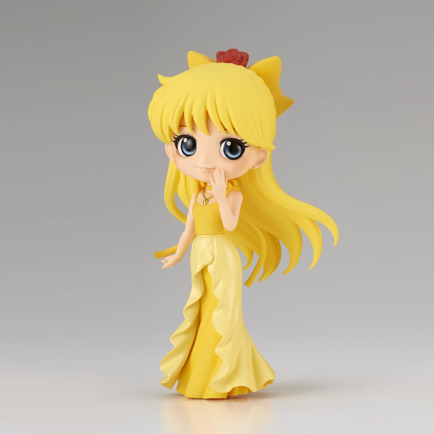 Banpresto - Pretty Guardian Sailor Moon Eternal The Movie - Q Posket - Princess Venus Version A Statue 5.1 Inch
