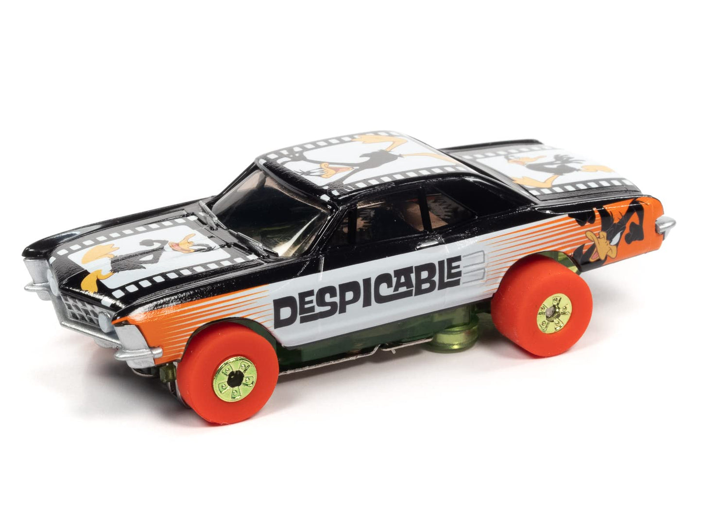 Auto World Thunderjet R33 Looney Tunes Daffy Duck - 1963 Buick Riviera Ho Scale Slot Car