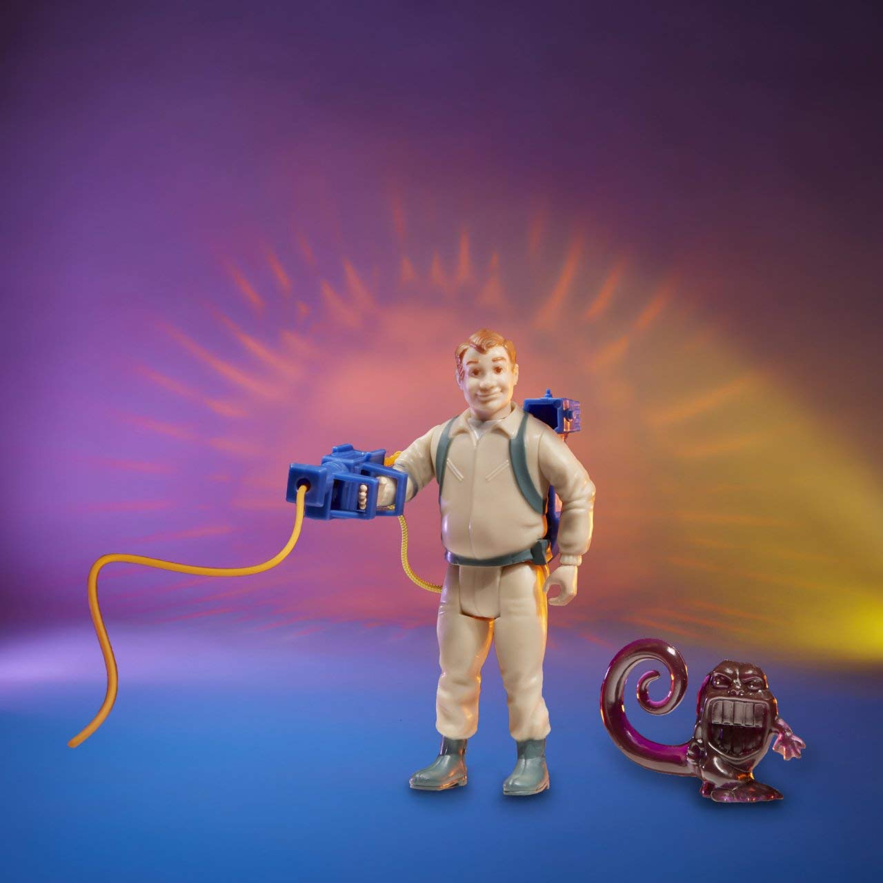 Ghostbusters Kenner Classics Ray Stantz And Wrapper Ghost Retro Action Figure Toy With Proton Pack And Accessories Great Gift For Collectors