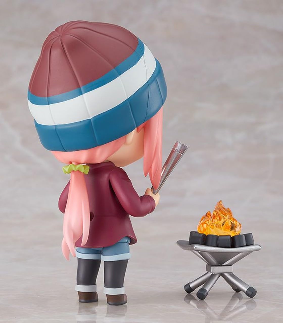Max Factory Nendoroid Nadeshiko Kagamihara: Solo Camp Ver. Dx Edition