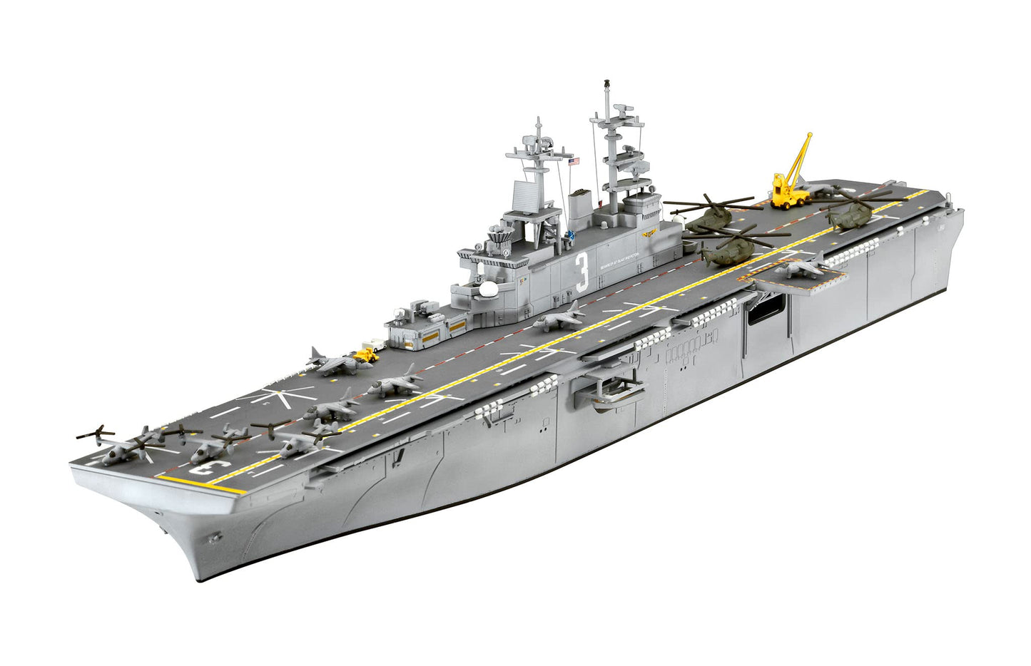Revell 05178 Assault Carrier USS WASP Class 1:700 Scale Model Kit