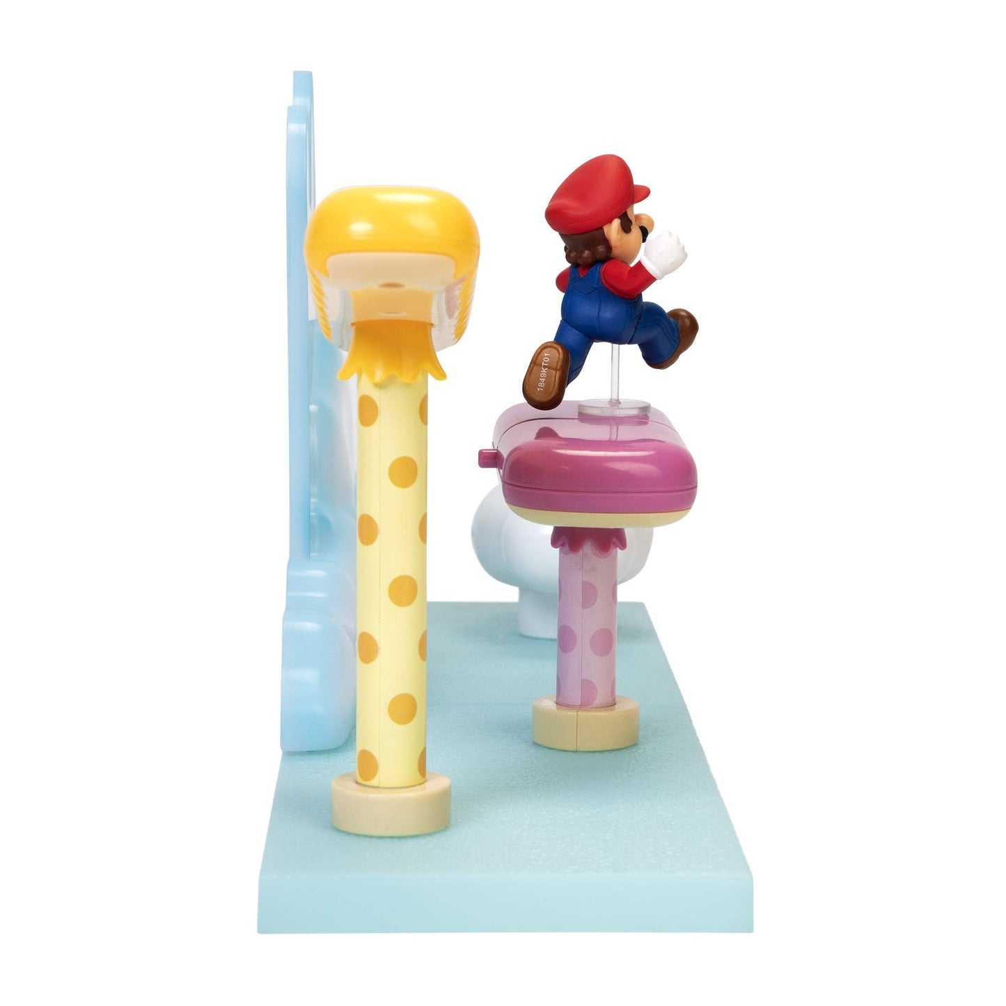Super Mario Cloud World Diorama Set With 2.5' Running Mario Action Figure