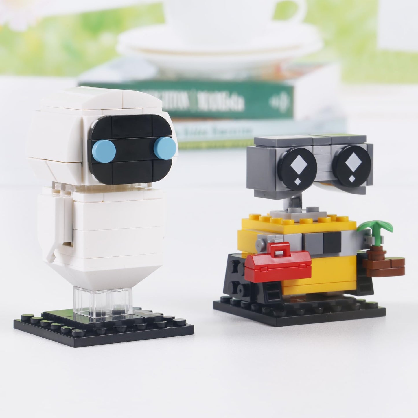 STMIGAIBLOCKS Wall-e and Eve Building Blocks Set, 8.66"x5.9"x1.77", Plastic, Unique Minifigures, Creative Gift for Kids and Adults