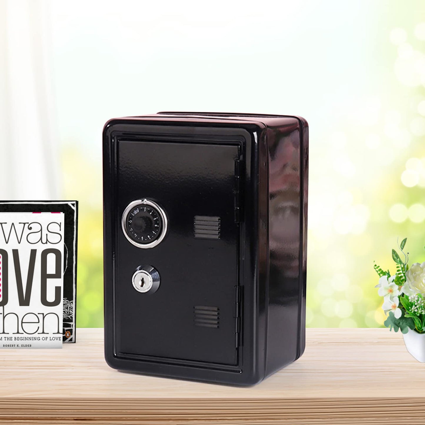 Kids' Safe Piggy Bank, Metal Safe with Key, Money Saving Box for Children, Boys Girls Best Giftoney Banks (Black, One Size)