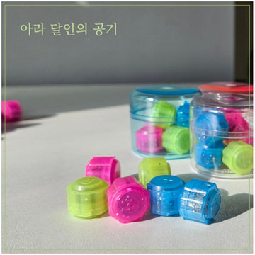 [Random] Korean Traditional Play Game 8Pcs Gonggi Jack Stone Pebbles Set W/Round Case (4 Sets)