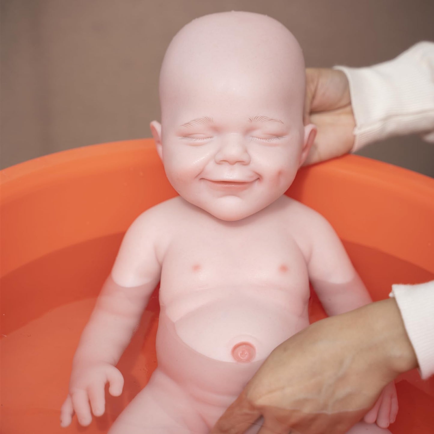 Aisite Realistic Reborn Baby Dolls - 18 Inch Full Silicone Baby Girl Eyes Closed, Christmas&Birthday Gifts, Suitable For 3+