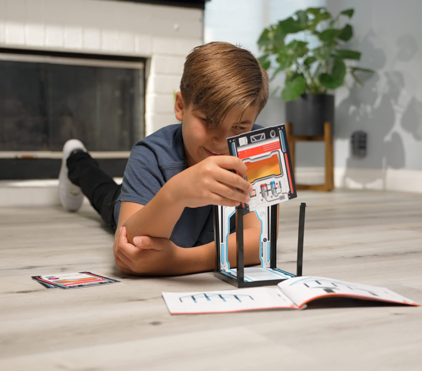 Gujo Adventure Mars Space Base & Space Shuttle – Educational Stem Project For Kids Age 7-11+ Build-Your-Own Mars Space Station – Great Gift For Boys (165+ Pieces)