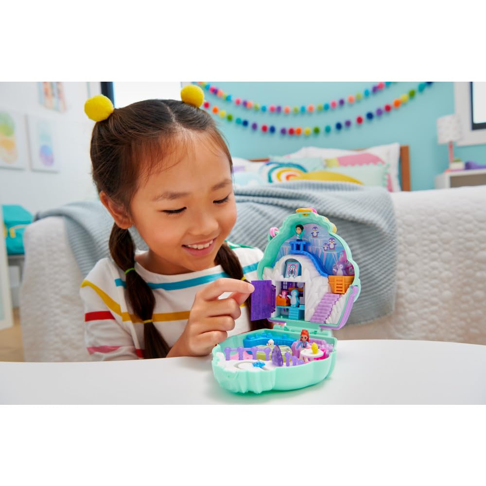 Polly Pocket Dolls & Playset - Snow Sweet Penguin Compact with 13 Accessories, Multicolor Travel Toy, Model HRD34