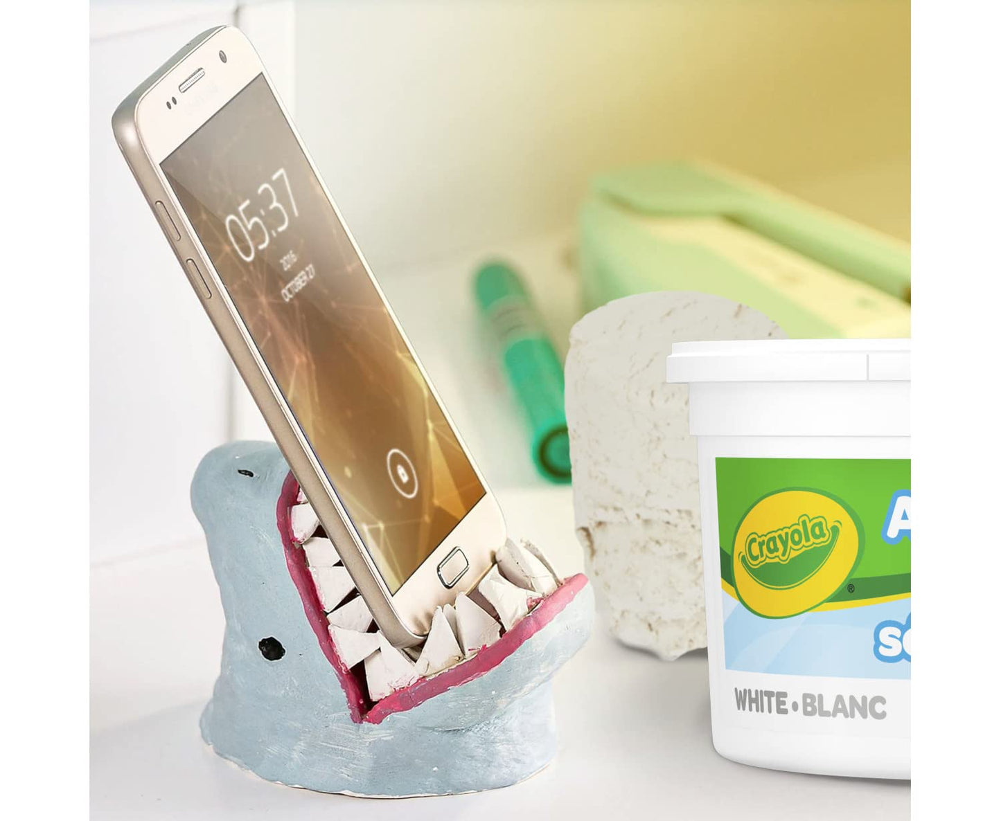 Crayola Air Dry Clay, White, No Bake Modeling Clay for Kids, 2.5lb