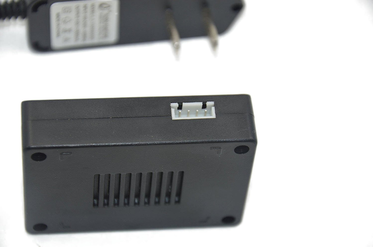 Blomiky 15V Wall Charger With 11.1V 3S Xh-4P Plug And Charger Box Suitable For 11.1V 3S Li-Ion Or Lipo Battery /15V Charger