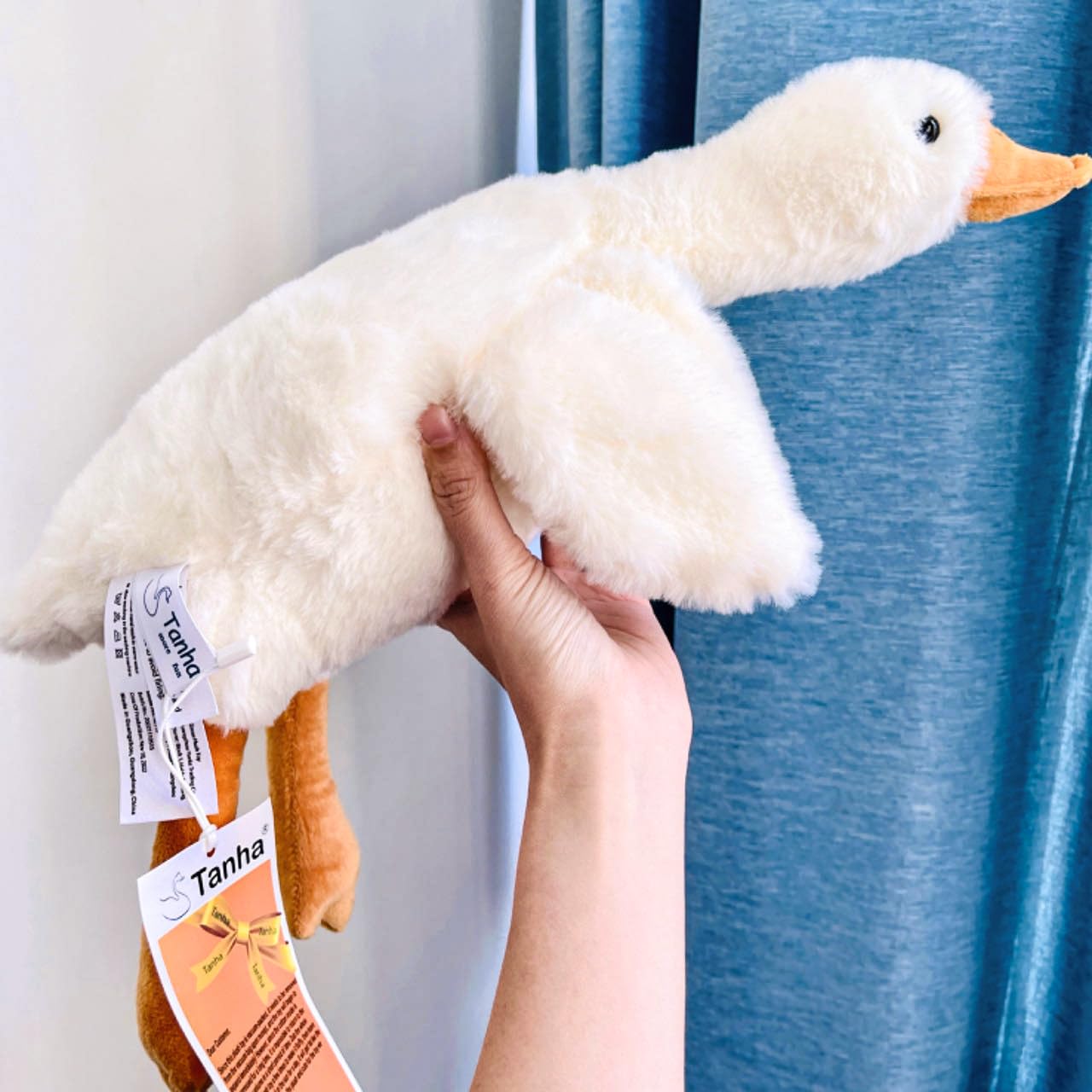 Tanha Goose Stuffed Animal, Soft Small Goose Plush, Cute Stuffed Goose, Duck Stuffed Animal - 20 Inch, White